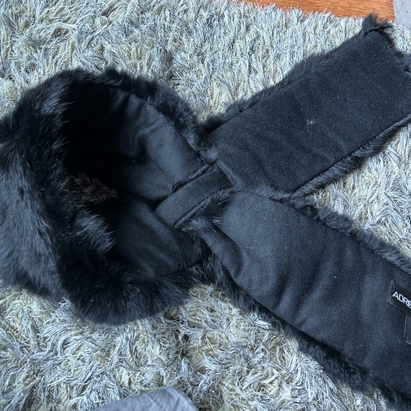 Adrienne Landau Rabbit Fur Scarf/Wrap - Picture 4 of 6